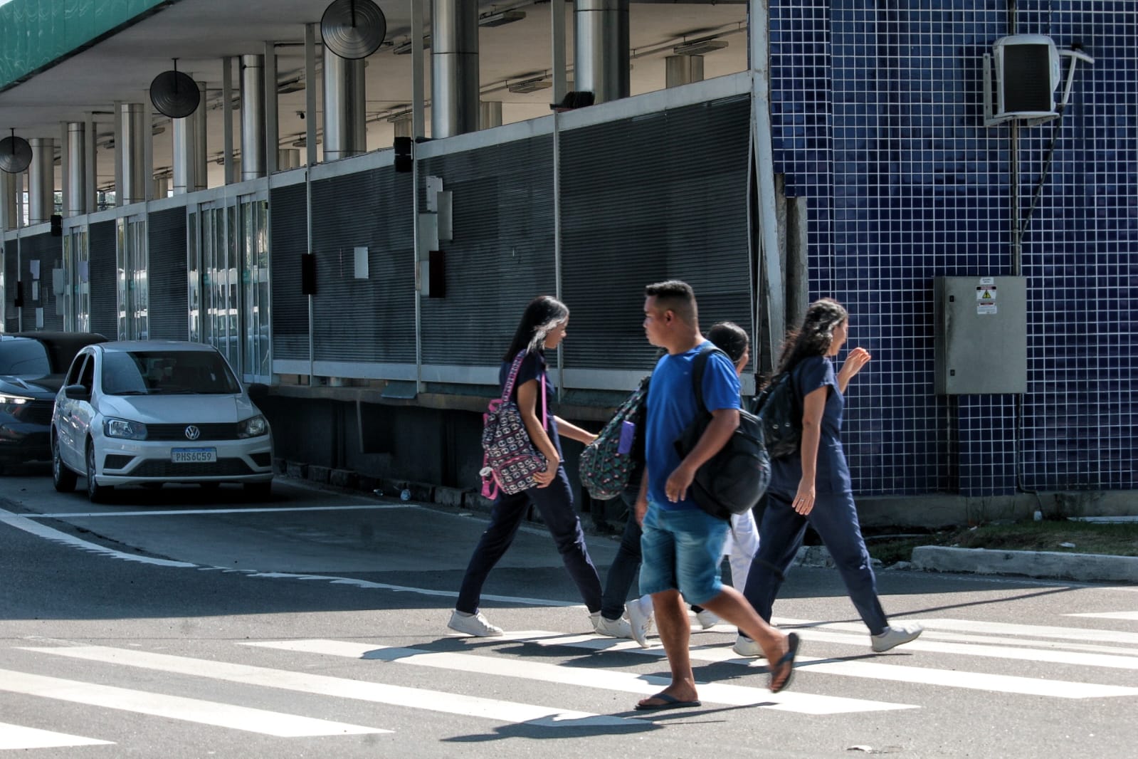 Vídeo Trânsito na Torquato Tapajós é alterado após queda de passarela